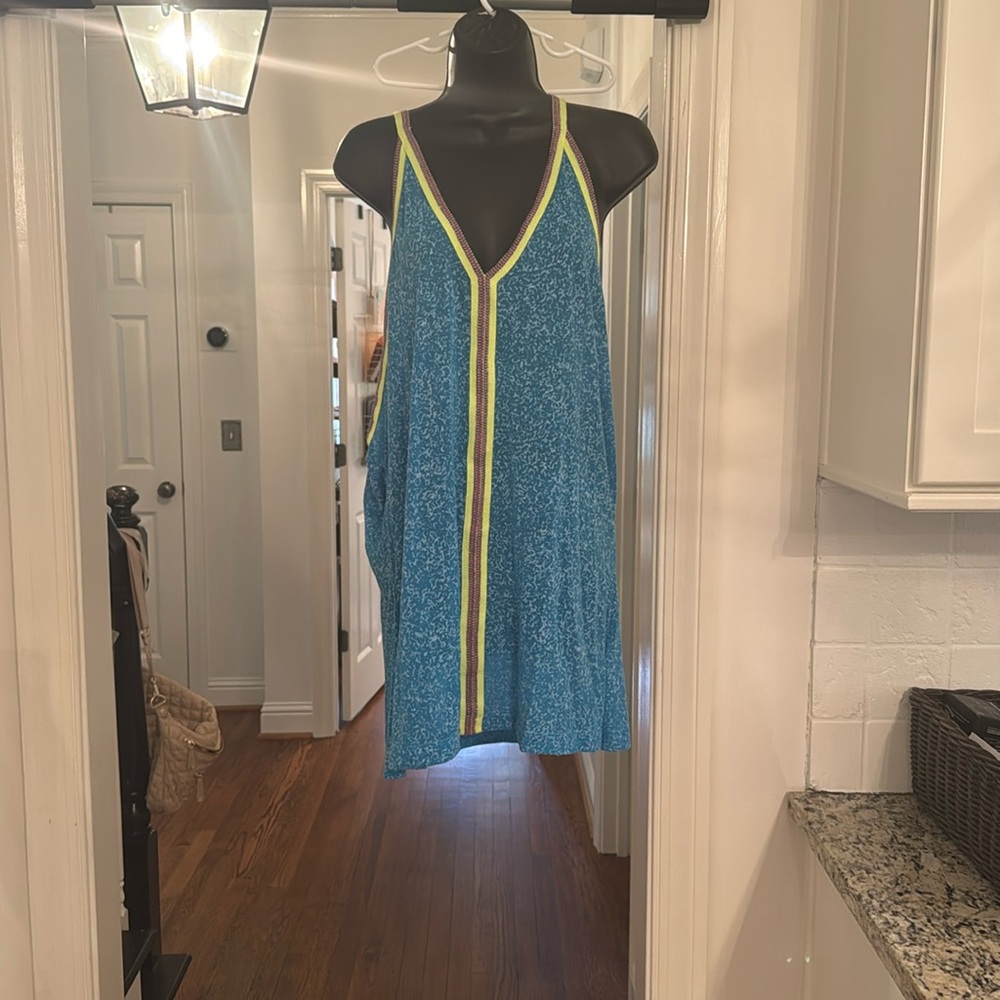 Blue Pitusa cover up